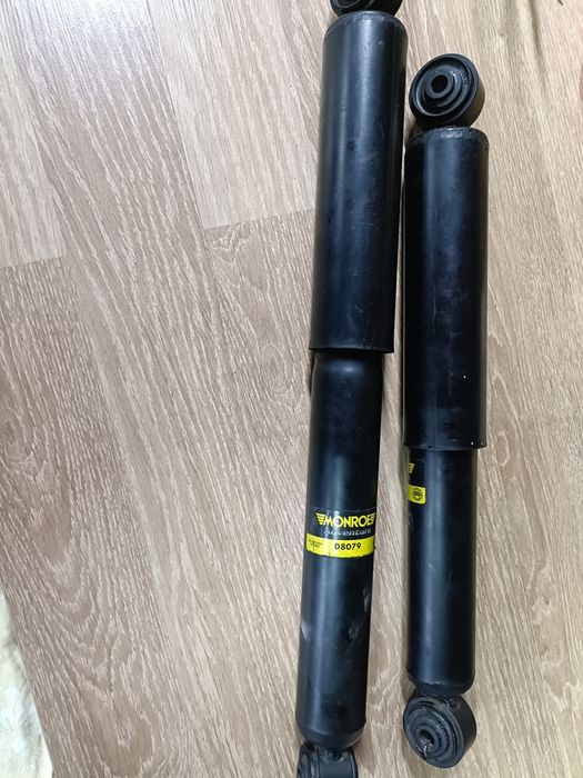 Задние амортизаторы Chevrolet Captiva