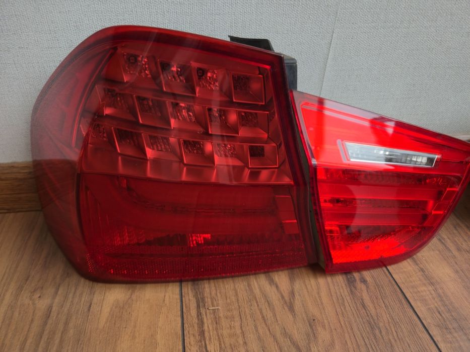 БМВ е90 фейслифт стопове комплект