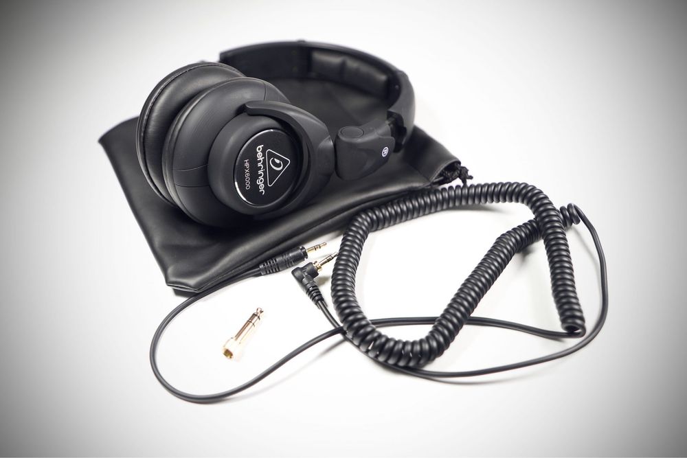 BEHRINGER HPX6000 профессиональные DJ наушники