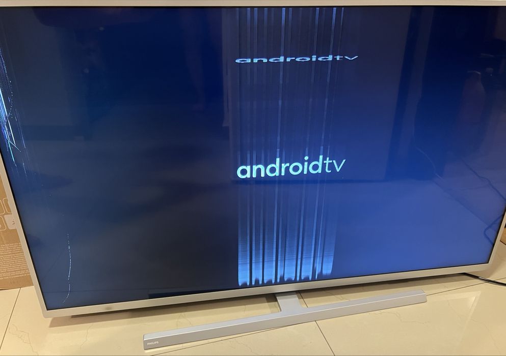 Tv smart 4K Android Phillips ecran spart Ambilight