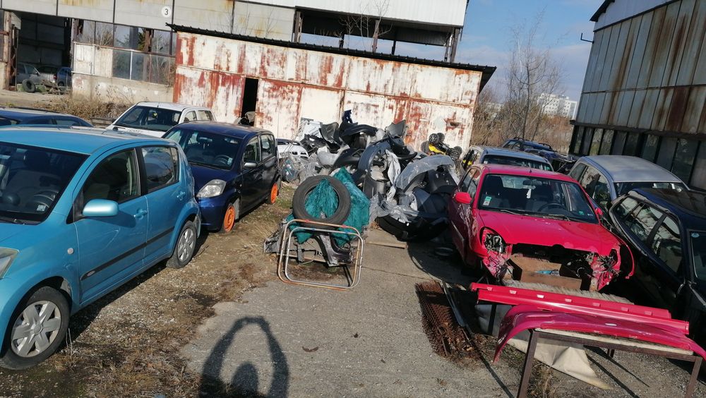 Daihatsu sirion 1.3 4x4 на части