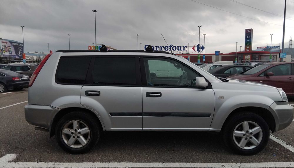 Vand autoturism Nissan XTrail. 2008. Benzina