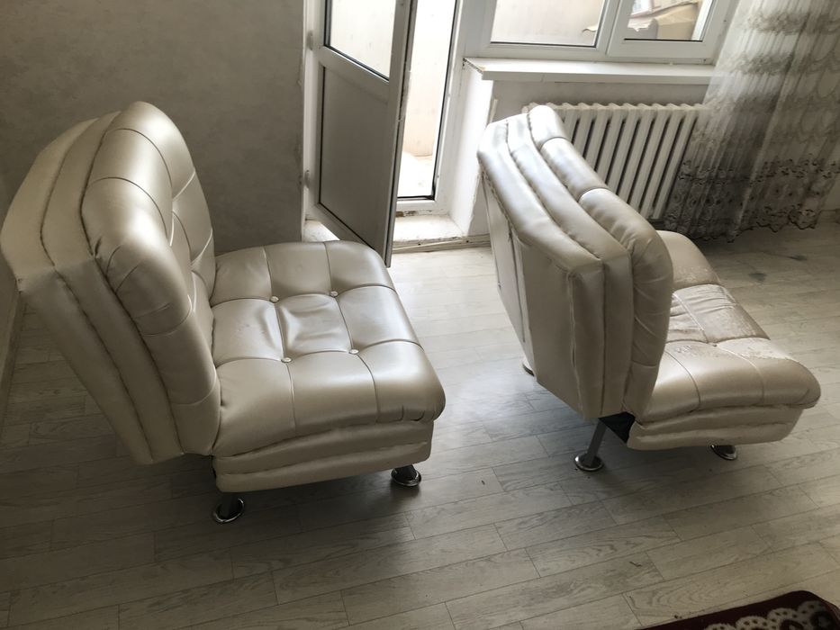 Продам диван и + кресла