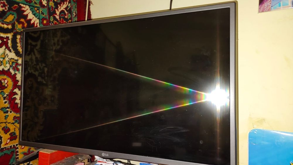 Продам телевизор LG