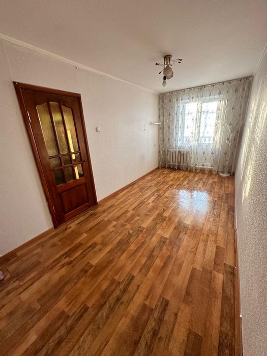 сдам 1кв на длительный срок без мебели