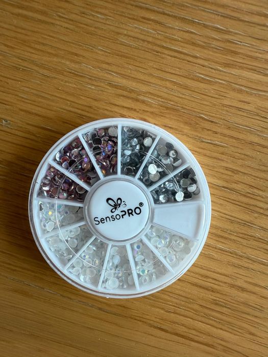 Set complet pentru oja semipermanenta/gel