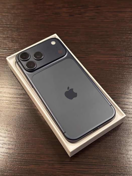 iPhone 17 Pro Max 1 Tb 100% аккум
