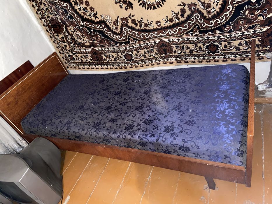 Кровать, отличного качества