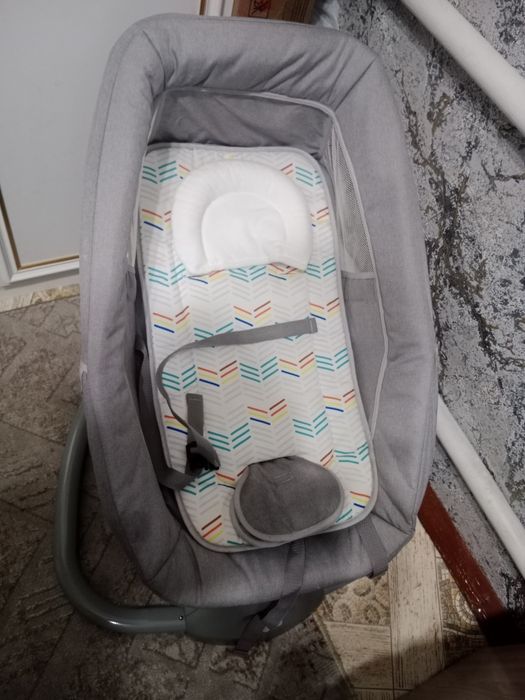 Продам шезлонг маятник