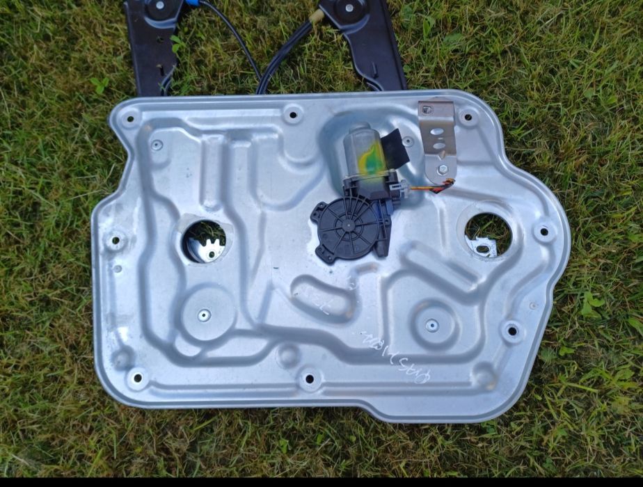 Piese nissan qashqai j10 și Ford 2.0d