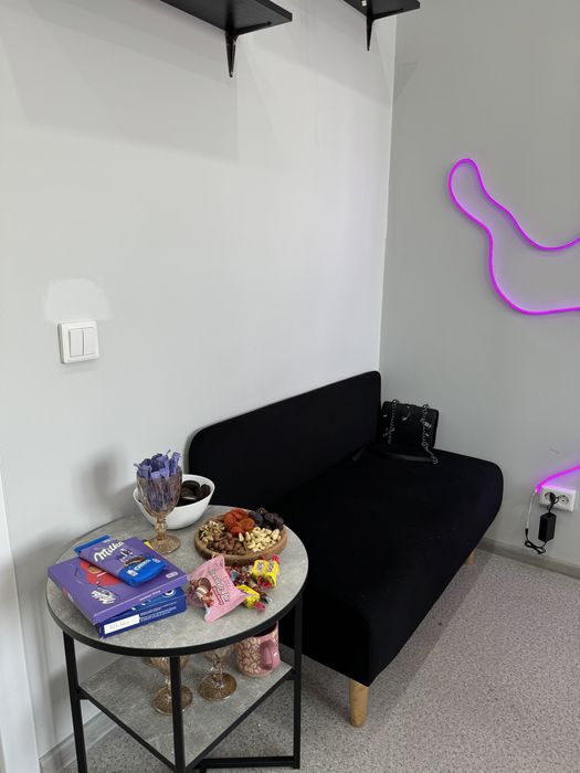 Требуется мастер маникюра на аренду