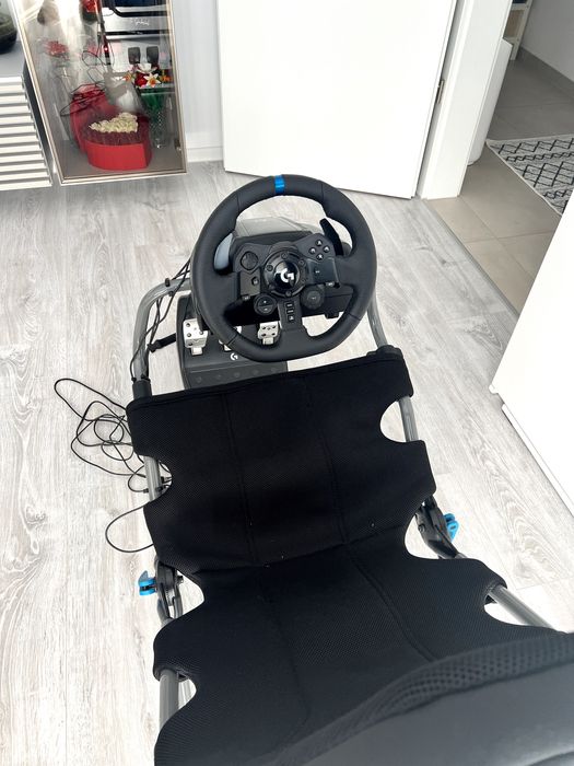 LOGITECH G923 + Playseat Challenge X Logitech G