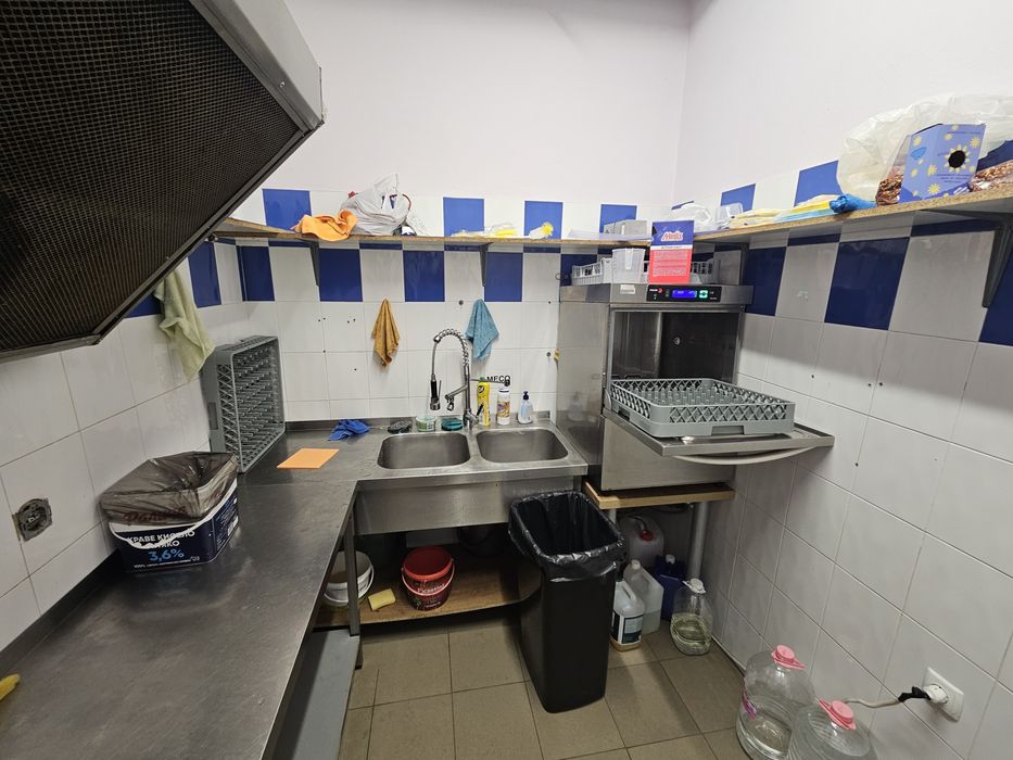 Дава се под наем Заведение в с. Ягодово, Област Пловдив - 200 кв.м за 35700 € - Снимка #19