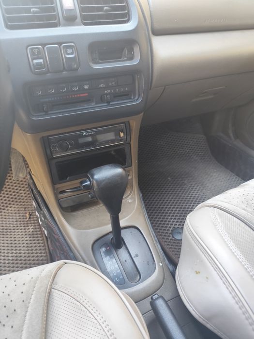 Продам Мазда 323