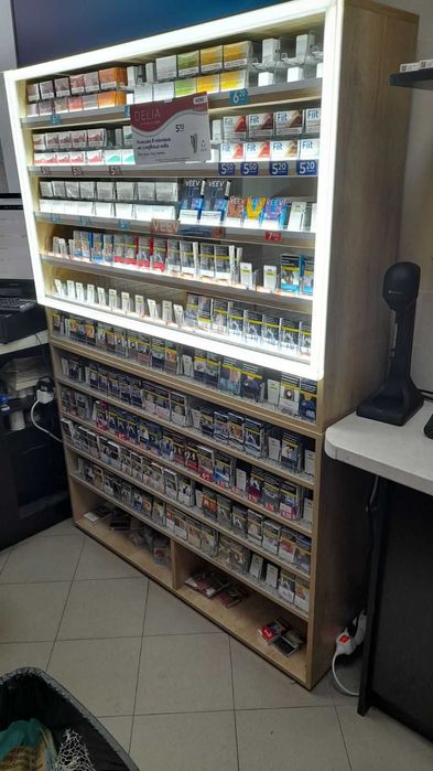 Стелаж за цигари