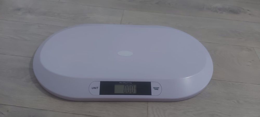 Детская ванночка, весы, кенгуру