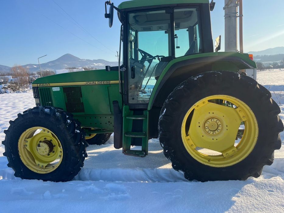 Tractor john deere 6600