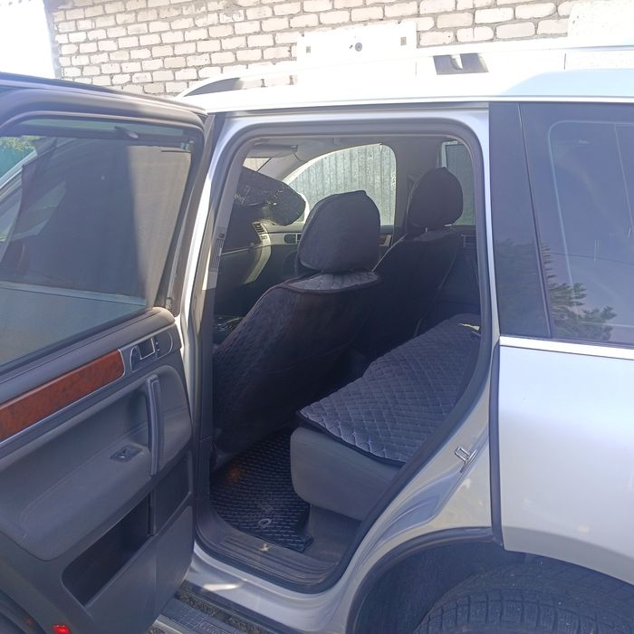 Продам Volkswagen 2.5 объем 5 цилиндра