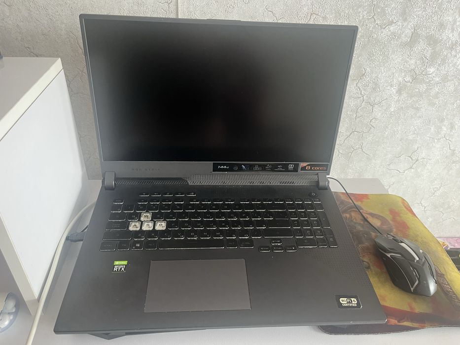 Продам Asus Rog Strix
