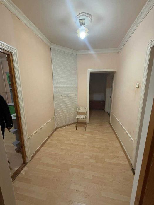 Квартира сотилади Олмазор тумани Кора камиш 2/3 ор.р Олмазор РОВД