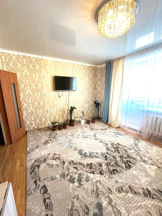 Продам 3 комнатную квартиру район Береке