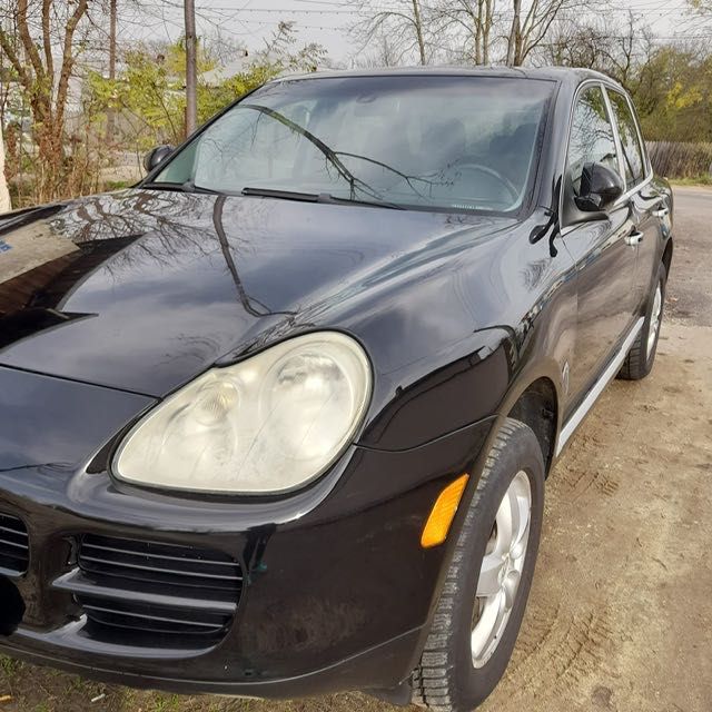 Porsche Cayenne 2005
