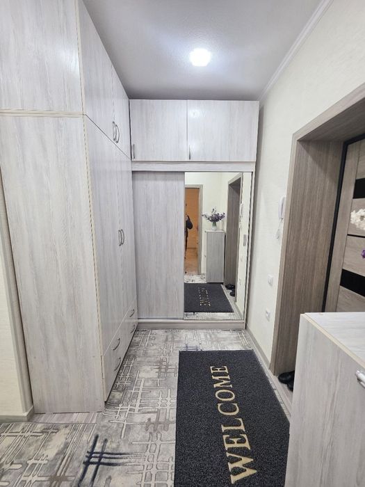 Yangi bozor xamroz oldida