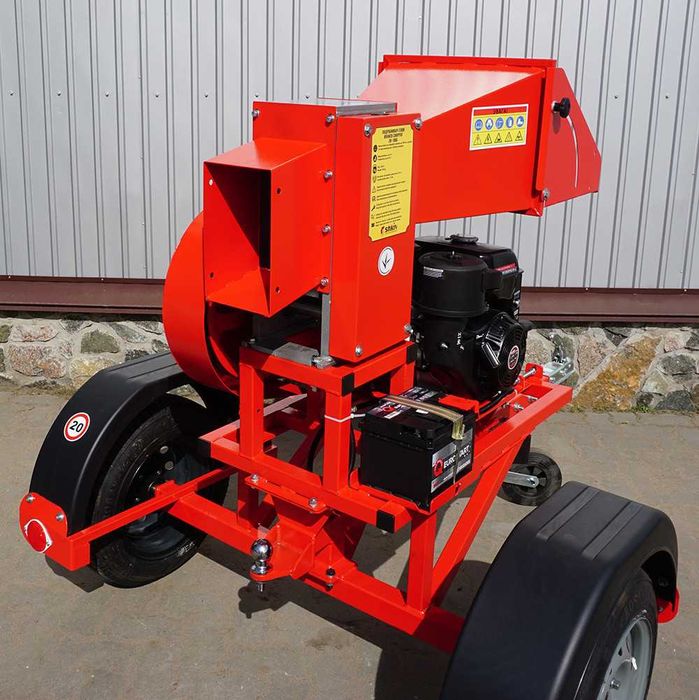 Tocator crengi benzina 18CP TRACTABIL -set cutite