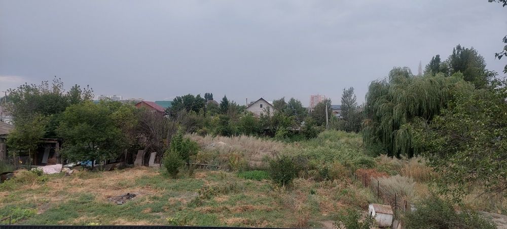 Продам участок не далеко от центра