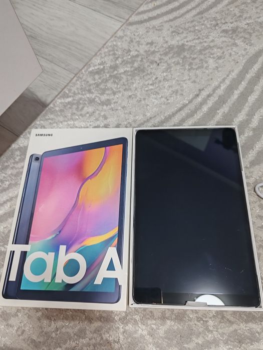 Продам два плашета samsung Tab. A!