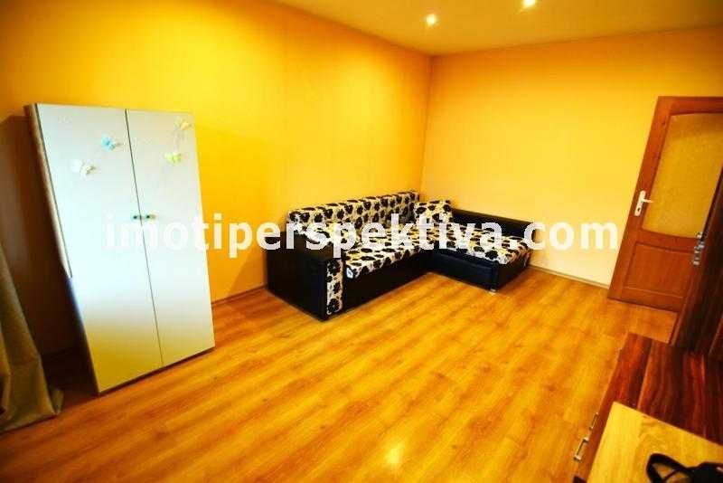 Продава се Двустаен апартамент в Пловдив, Кючук Париж - 60 кв.м за 961 €/кв.м - Снимка #1