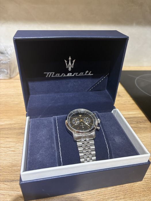 Часы Maserati , оригинальные