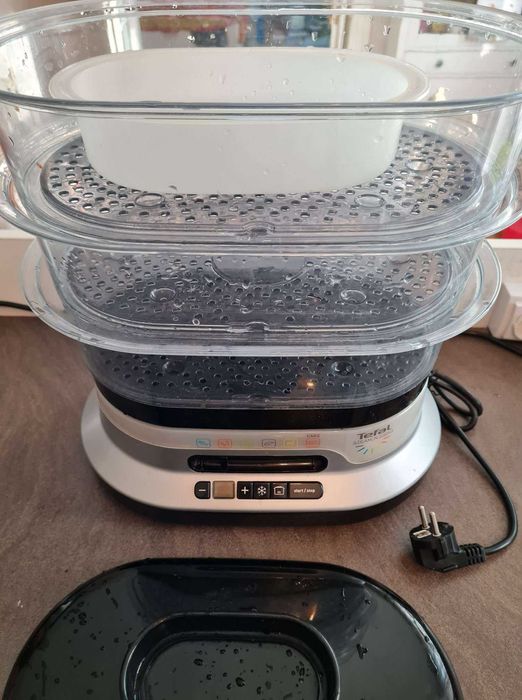 Aparat de gatit cu aburi Tefal Steam n'Light