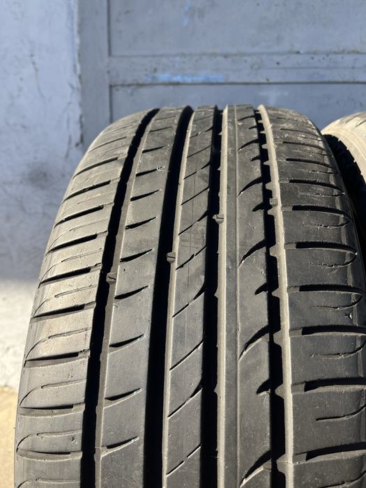 2 бр. мвтни гуми 215/50/17 Hankook 5,5 mm DOT 2811