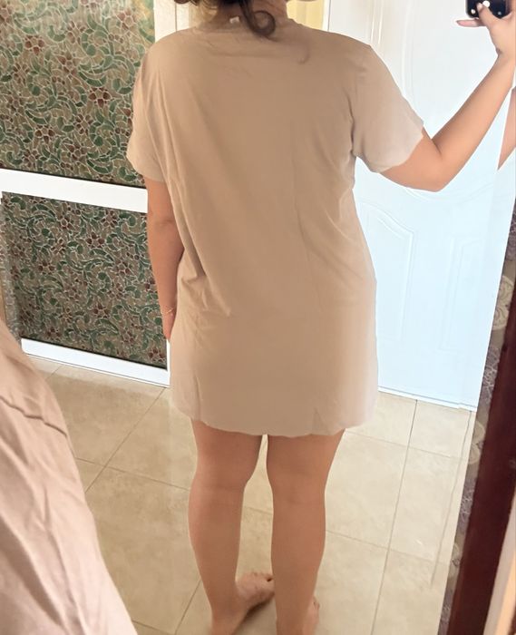 Рокля тип тениска H&M