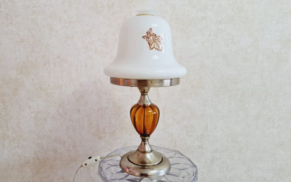 Советская настольная лампа