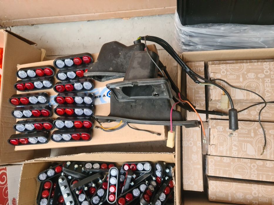 Авточасти лада москвич и други руски коли