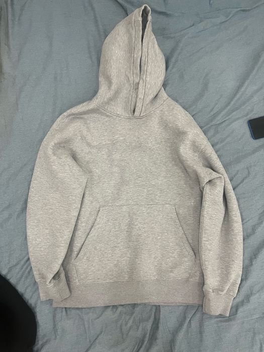 Продаю зипки, худи