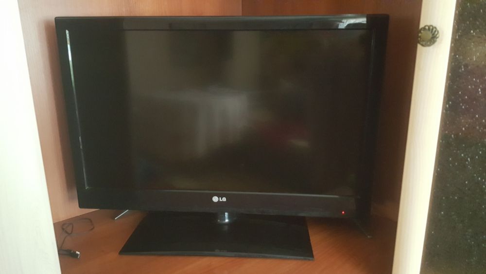 Телевизор     LG