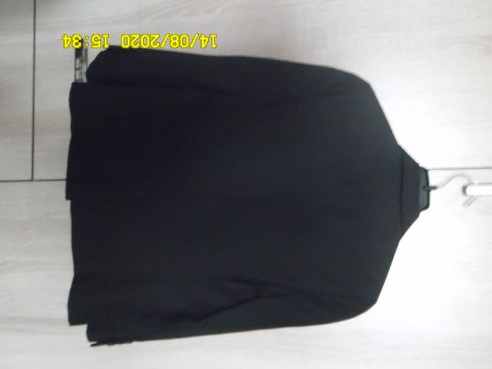 Школьный костюм тройка.