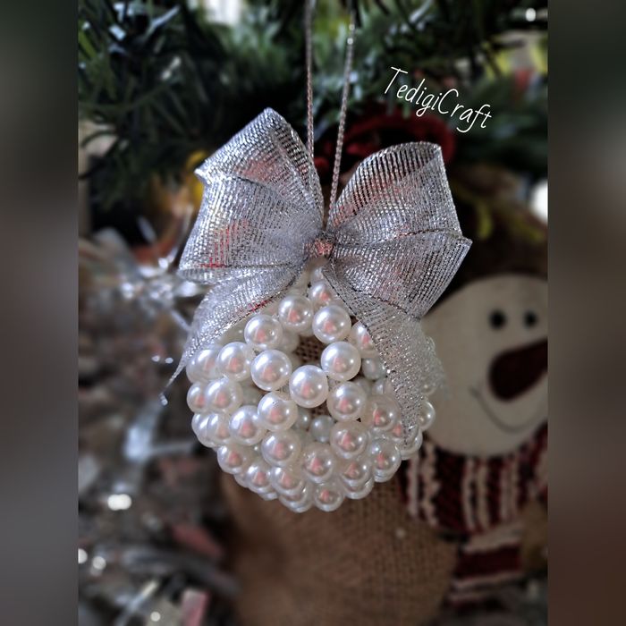 Играчки за елха от перли