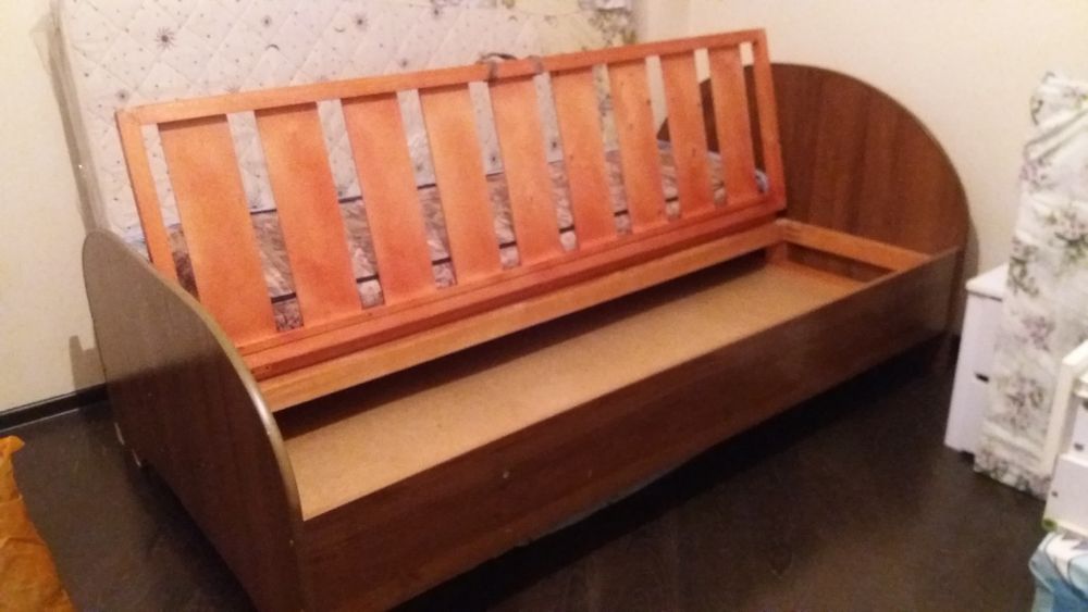 Кровать полуторка