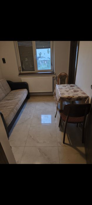 Se oferă spre închiriere