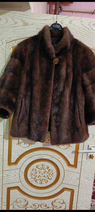 Orginal shuba sotiladi