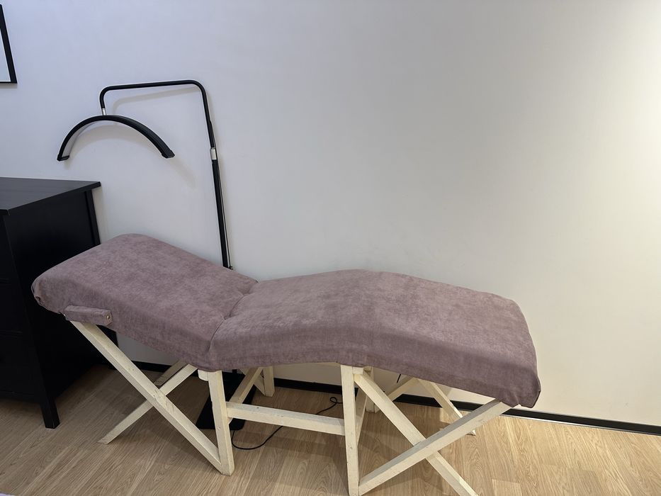 Кушетка для наращивания ресниц