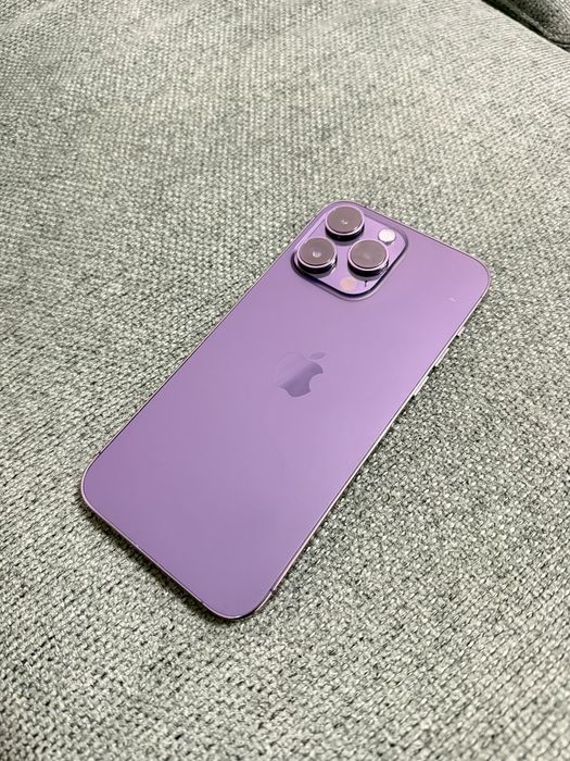 Срочно продам IPhone 14 ProMax 256 gb.