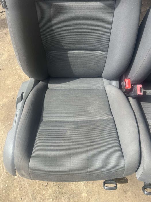 Салон VW TOURAN 2010-15год ляв Туран 2 подгрев 7 места ном 923