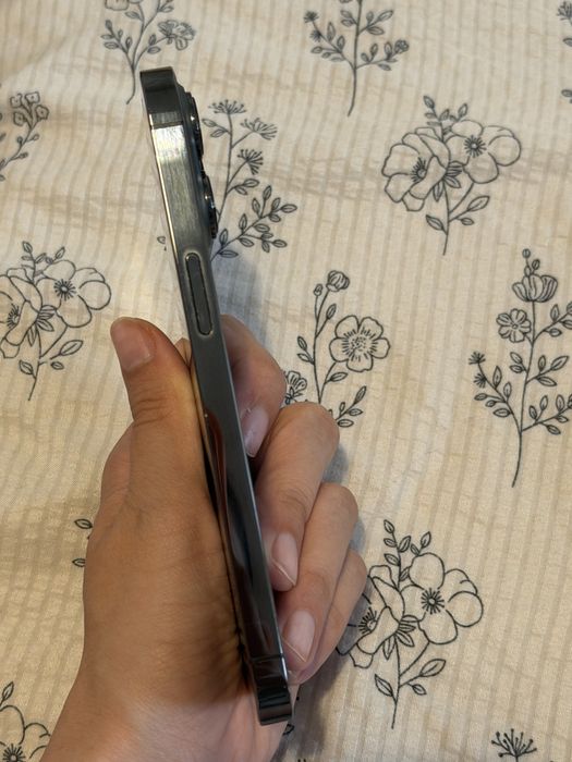 Пррдам айфон 13 про