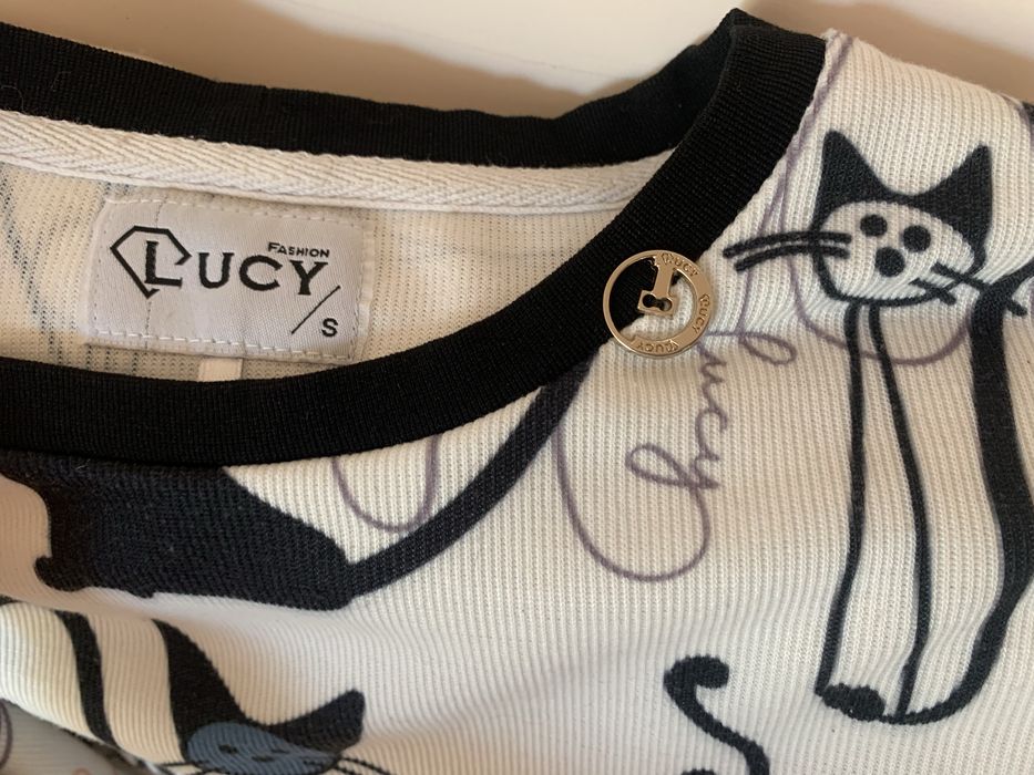 Блуза Lusy с котки мека лактична