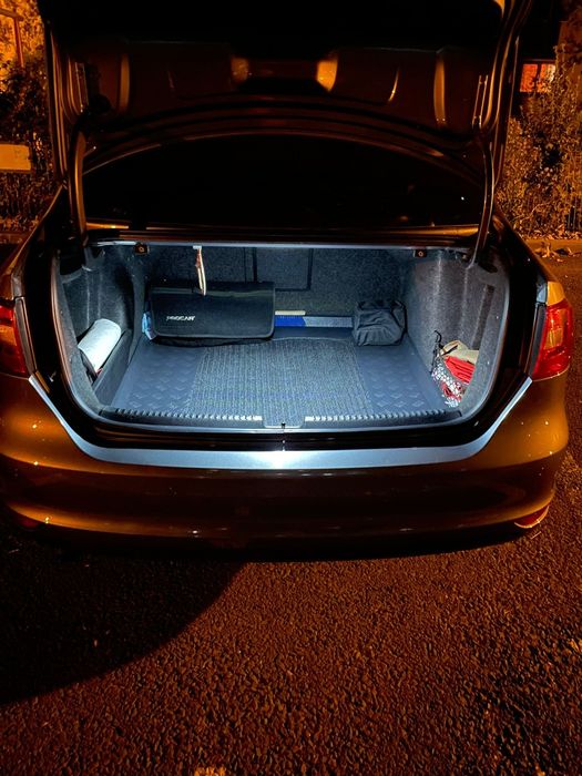 VW Jetta 1.6 TDI CAYC